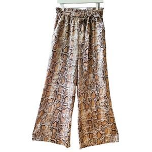 Essue Reptile Print Wide Leg Pants Size Medium NWT